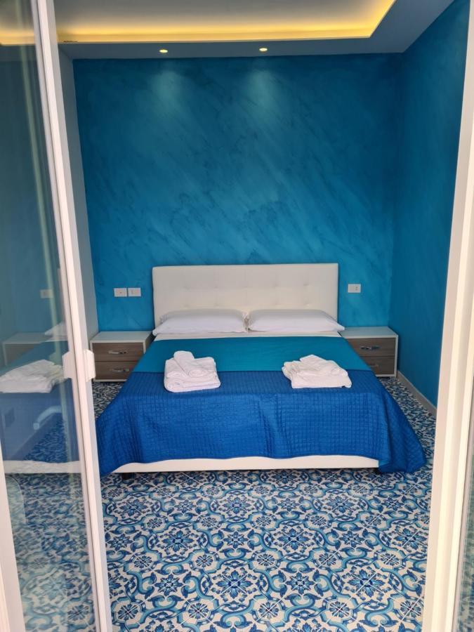 Esposito Guest House Procida Eksteriør billede
